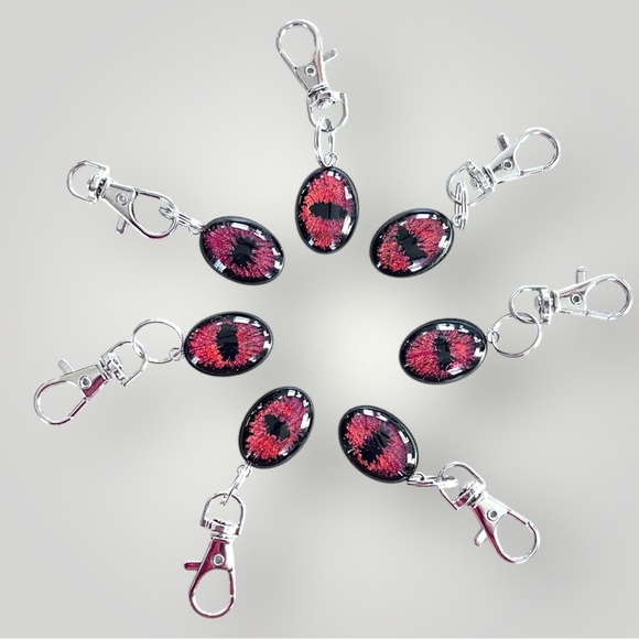 𝑯𝒂𝒏𝒅𝒎𝒂𝒅𝒆 Orange/Red Dragon Eye Keychain w/Gift Bag - Picture 4 of 9